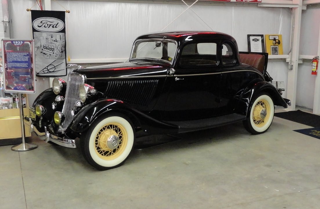 1932 f coupe.jpg