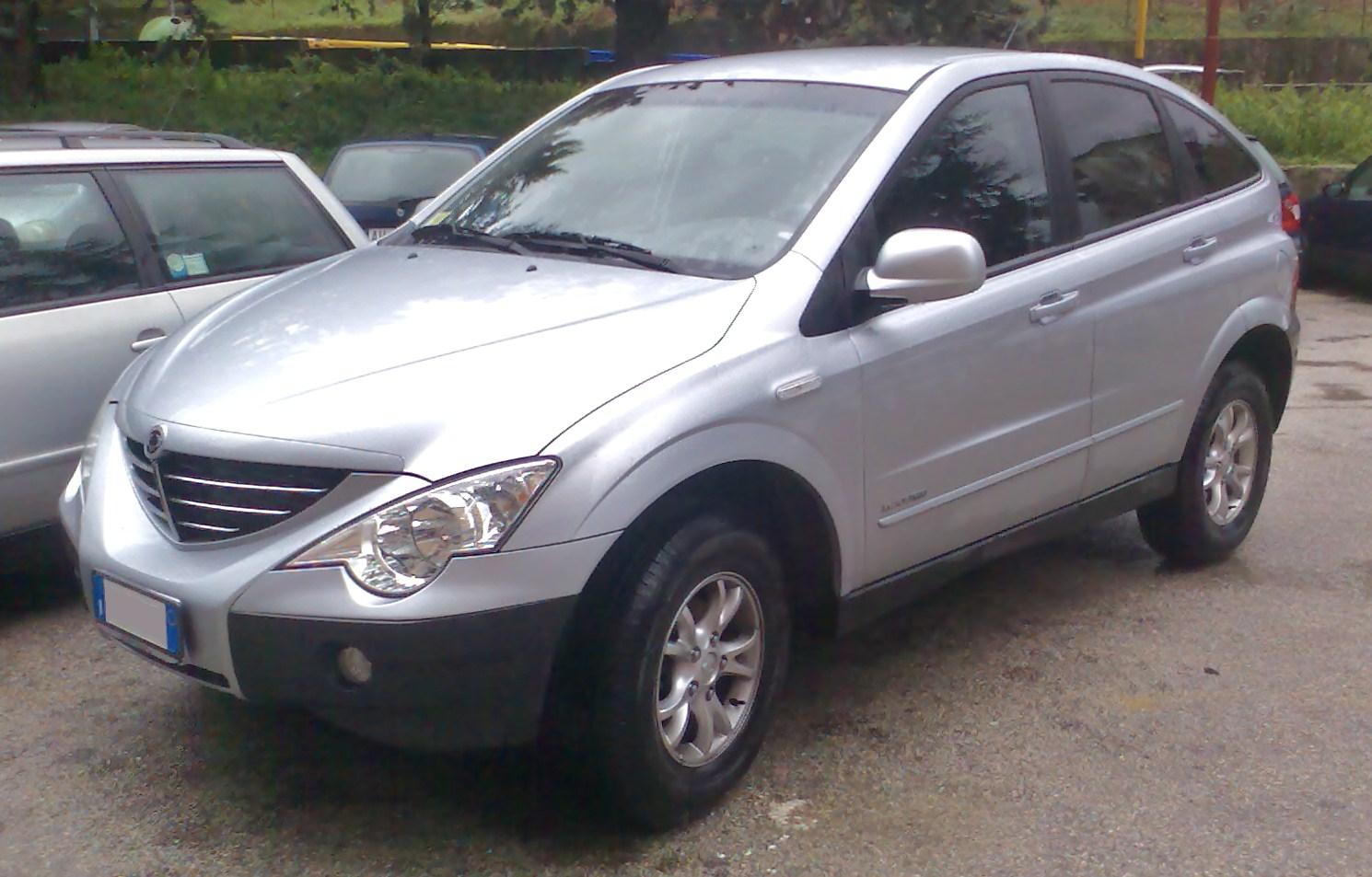 2009_SsangYong_Actyon.jpg