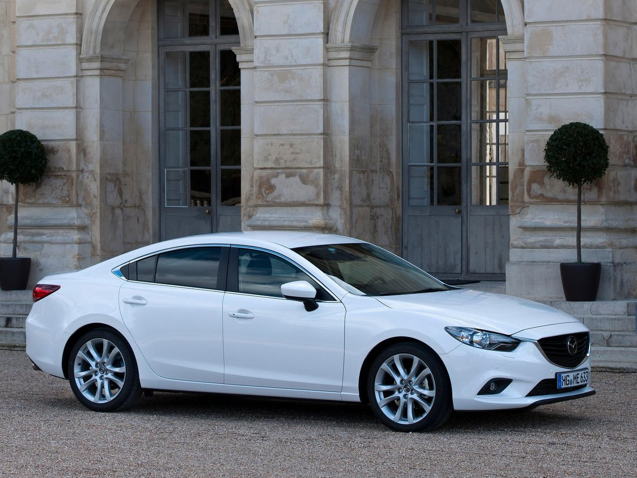 2013-Mazda-6-Sedan-Front-Side.jpg