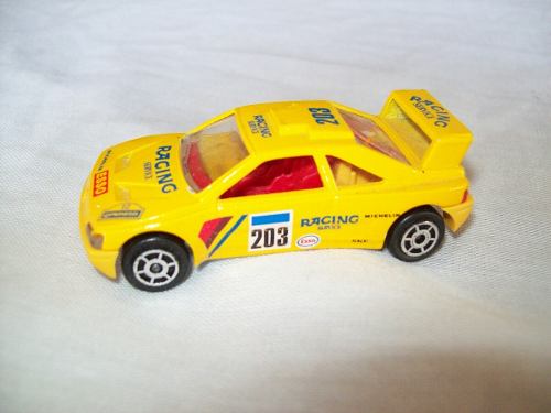 autito-de-coleccin-peugeot-405-t-16-majorette-4084-MLA116970337_847-O.jpg