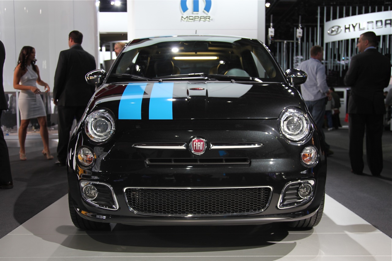 Fiat 500 negro 2.jpg