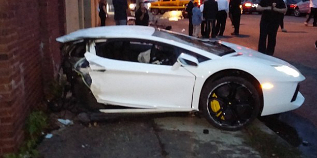 Lamborghini-Aventador-accidentado-habitaculo.jpg