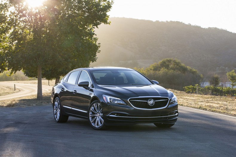 nuevo_Buick_LaCrosse_2016-790x526.jpg