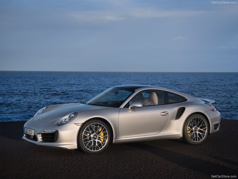 Porsche-911_Turbo_S_2014_800x600_wallpaper_02.jpg