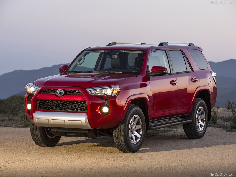 Toyota-4Runner_2014_800x600_wallpaper_01.jpg