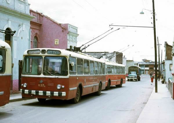 trolley60.jpg