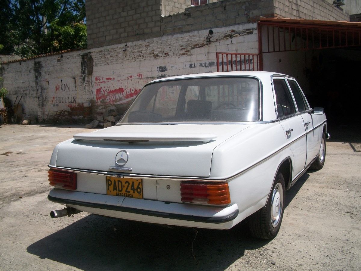 vendo-mercedez-benz_MCO-F-4049190330_032013.jpg