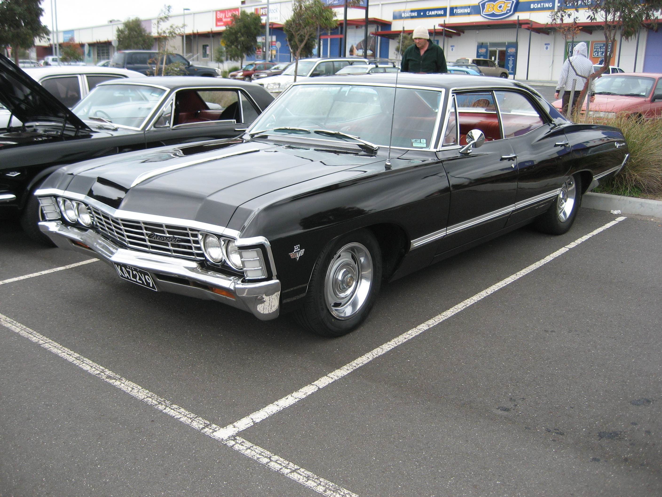 1967_Chevrolet_Impala_4_door_Hardtop.jpg